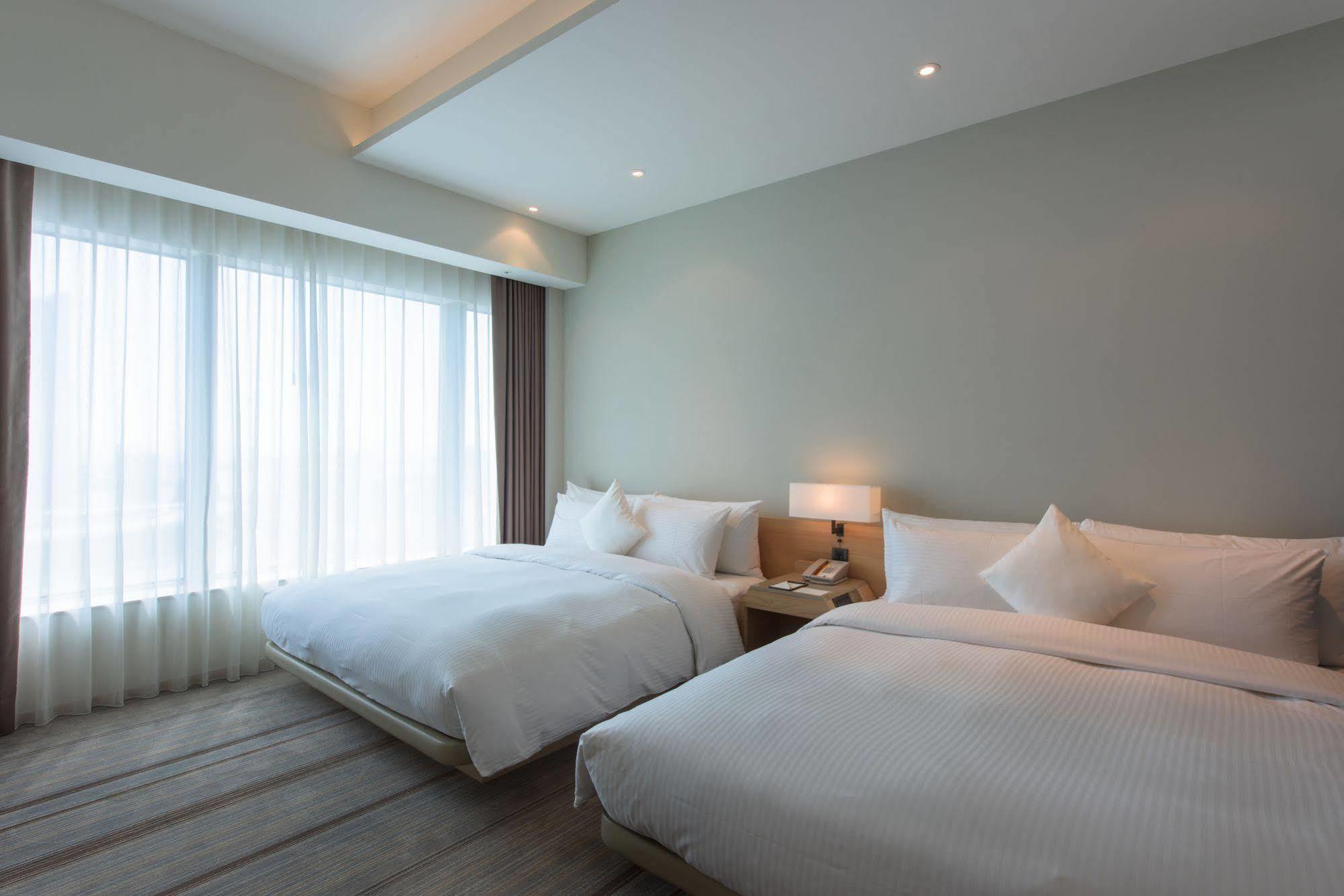 Hotel Cozzi Zhongshan Kaohsiung Dış mekan fotoğraf