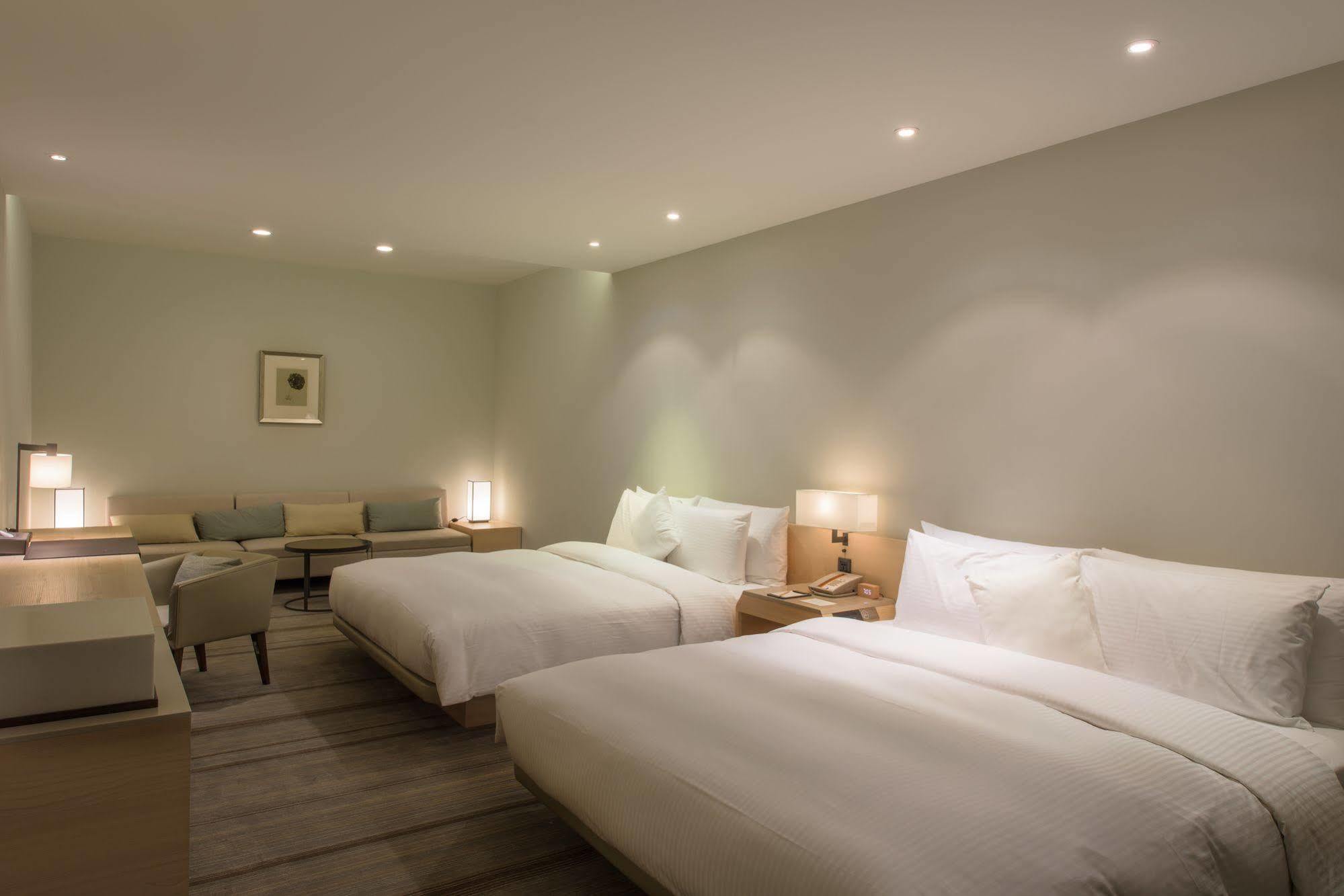 Hotel Cozzi Zhongshan Kaohsiung Dış mekan fotoğraf
