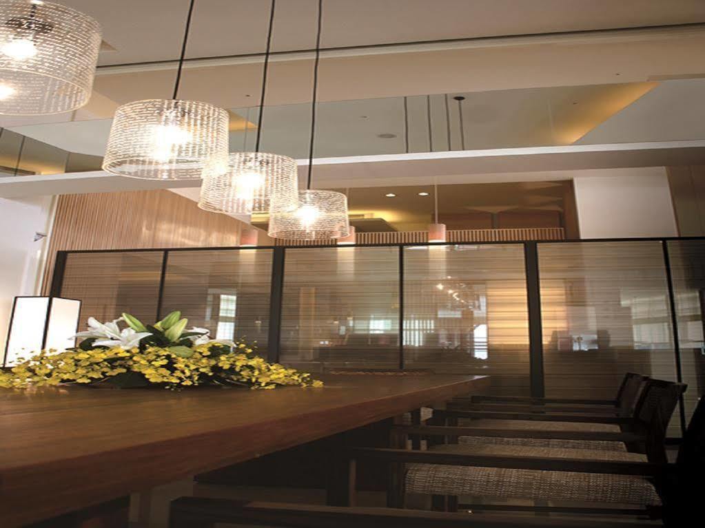 Hotel Cozzi Zhongshan Kaohsiung Dış mekan fotoğraf
